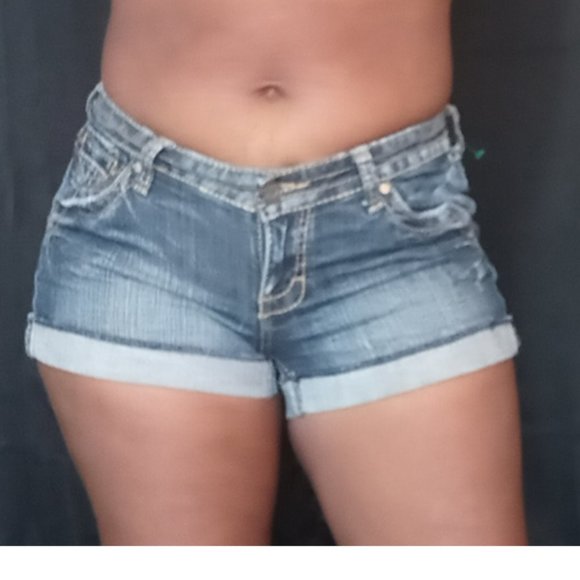 Roxy Sexy Shorts - Picture 1 of 6